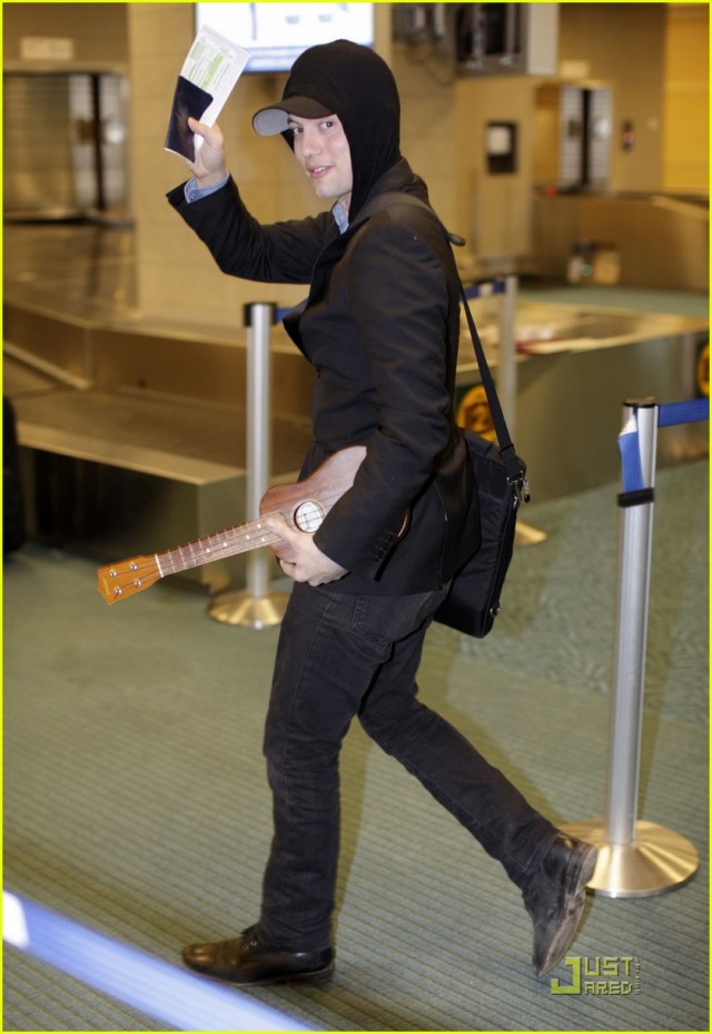 Jackson Rathbone fotoğrafı