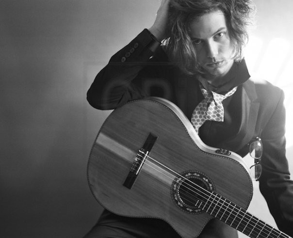 Jackson Rathbone Fotoğrafı