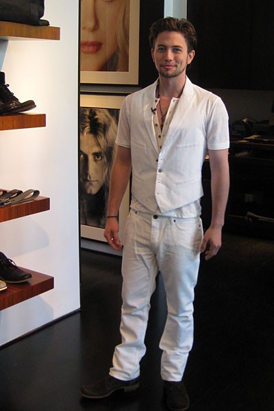 Jackson Rathbone Fotoğrafı