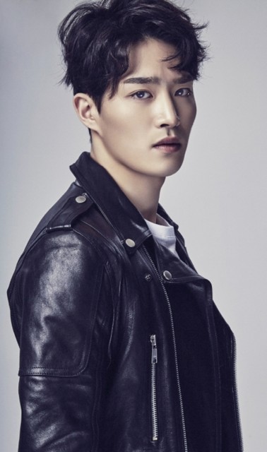 Ahn Ji-hoon fotoğrafı