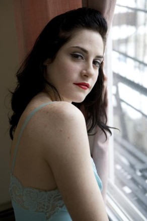 Cat Cabral fotoğrafı