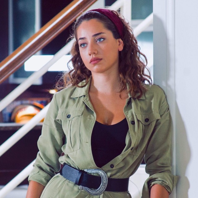 Özge Özacar Fotoğrafı