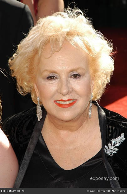 Doris Roberts fotoğrafı