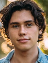 Finn  Roberts fotoğrafı