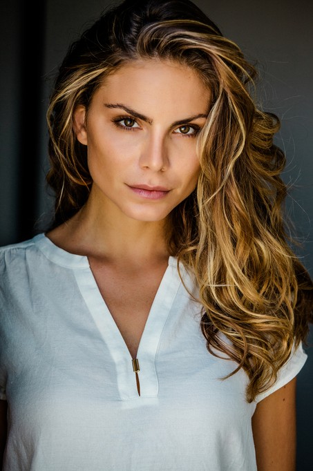 Nina  Senicar Fotoğrafı