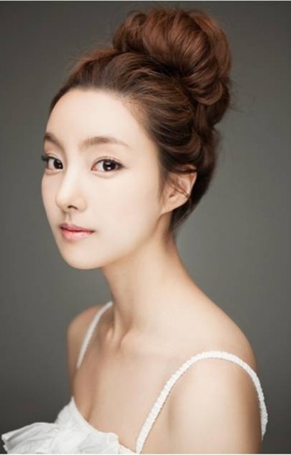 Mo Ri-yoo fotoğrafı