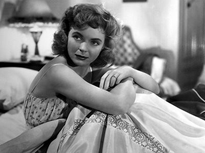 Dorothy McGuire fotoğrafı