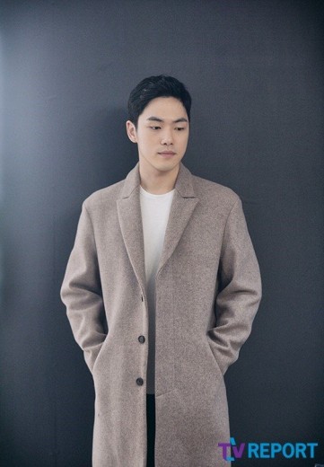 Kim Jung-hyun (i) Fotoğrafı