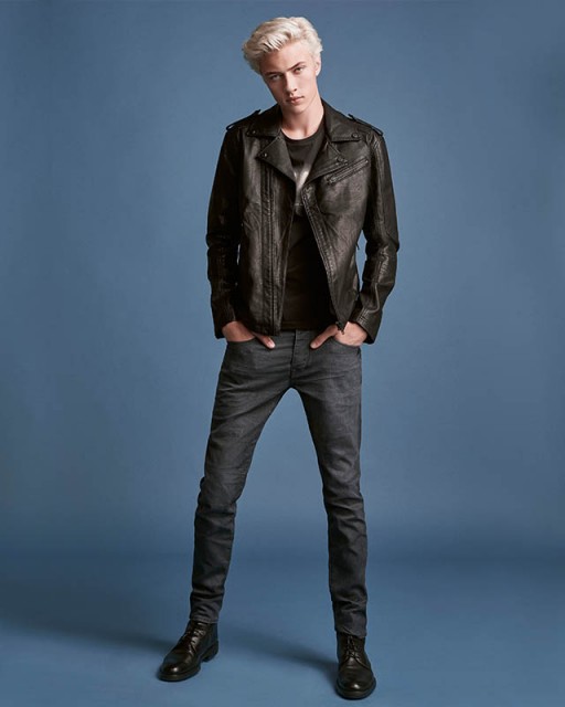 Lucky Blue Smith Fotoğrafı