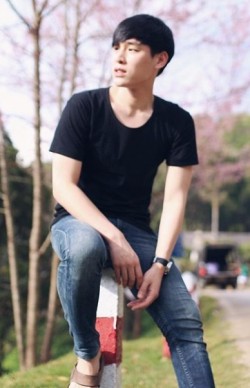 Korawit  Boonsri Fotoğrafı