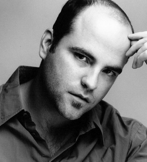 James Babson fotoğrafı