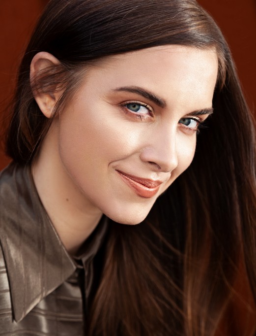 Taylor  Kalupa  Fotoğrafı