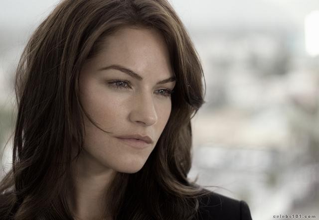 Kelly Overton Fotoğrafı