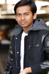 Roni Akurati fotoğrafı