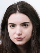 Dylan Gelula fotoğrafı