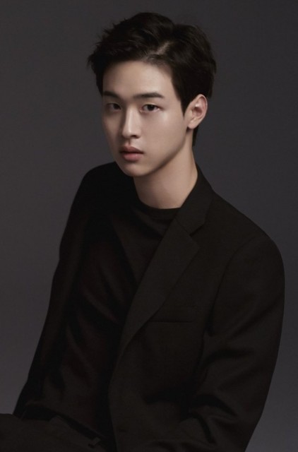 Jang Dong-yoon fotoğrafı