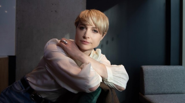 Niamh Algar Fotoğrafı