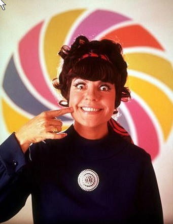 Jo Anne Worley fotoğrafı