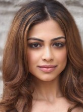 Asra Arif fotoğrafı