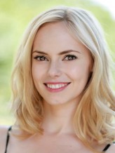 Hannah Tointon fotoğrafı