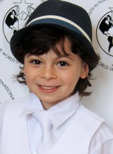 Raphael Alejandro fotoğrafı