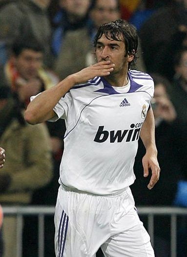 Raúl González fotoğrafı