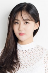 Lee Ye-hyun fotoğrafı