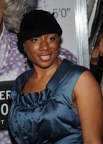 Aisha Hinds fotoğrafı