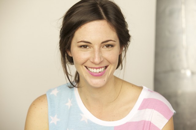 Alexis Victoria  Bloom fotoğrafı