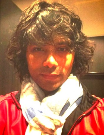 Aditya  Om fotoğrafı