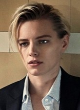 Erika Linder fotoğrafı