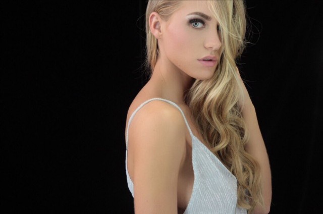 Jessica  Sipos Fotoğrafı