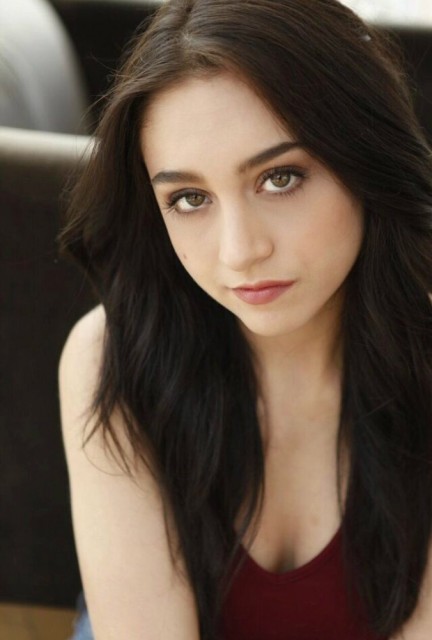 Emmy  Tanzy Fotoğrafı