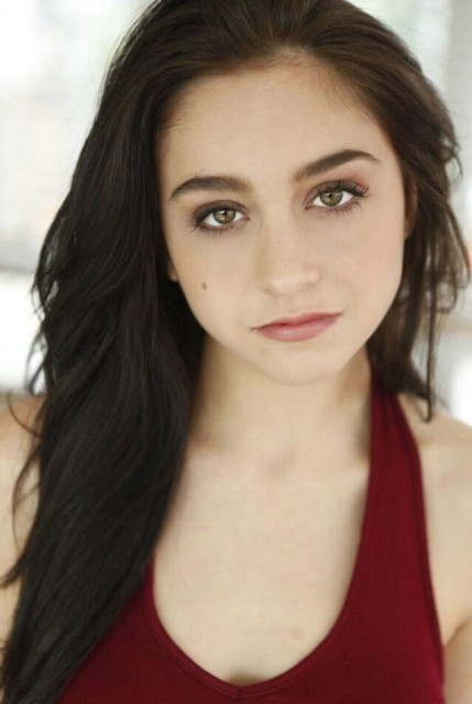 Emmy  Tanzy Fotoğrafı