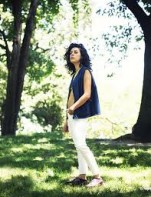 Roberta  Colindrez Fotoğrafı