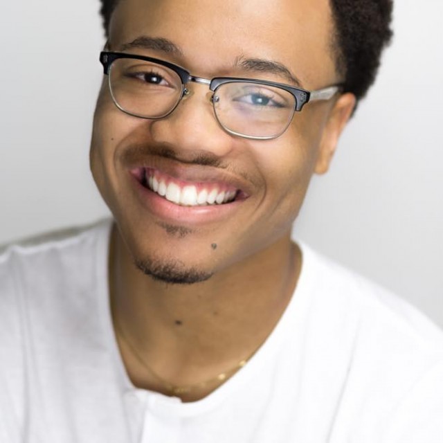 Julian  Walker Fotoğrafı