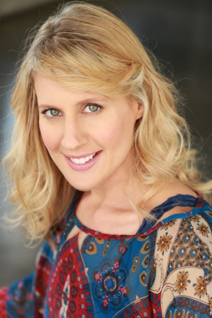 Carla  Delaney fotoğrafı