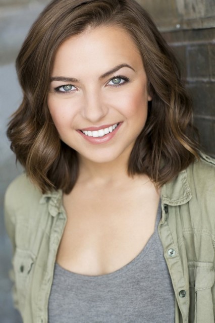 Lauren Elyse  Buckley Fotoğrafı