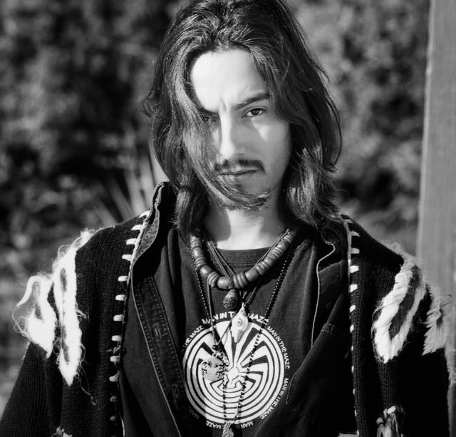 John Bueno Fotoğrafı