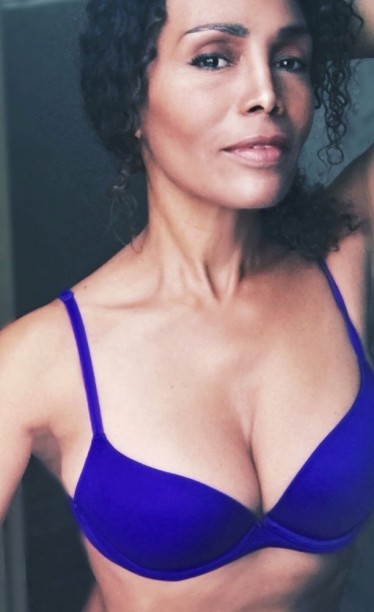 Gina  Jackson Fotoğrafı