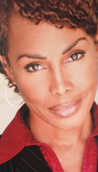 Gina  Jackson Fotoğrafı