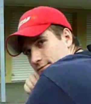 Austin  Andrews fotoğrafı