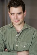 Raul S. Julia fotoğrafı