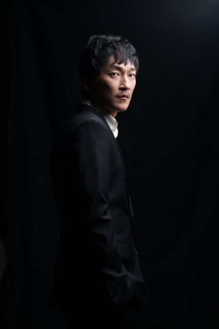 Lee Seung-joon (i) fotoğrafı