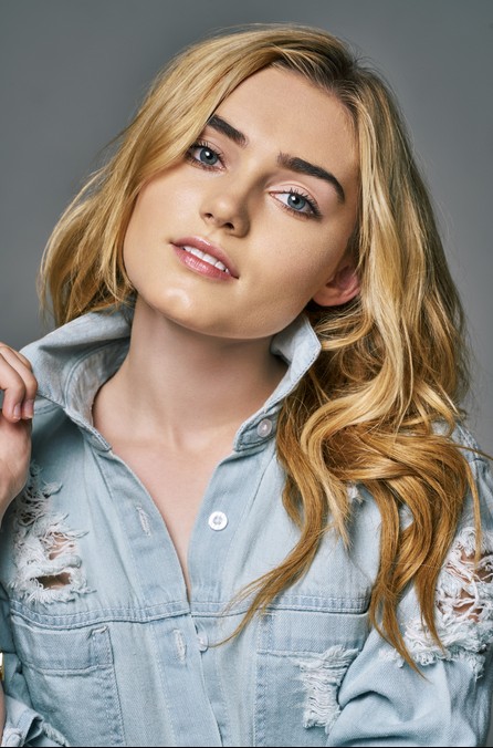Meg Donnelly Fotoğrafı