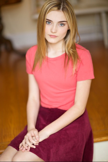 Meg Donnelly Fotoğrafı