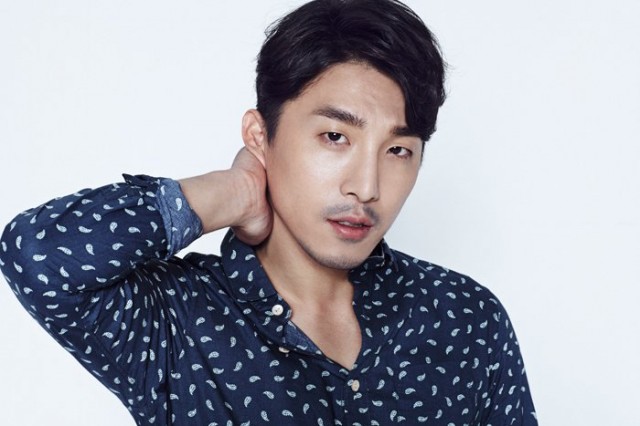 Dong Hyun-bae Fotoğrafı