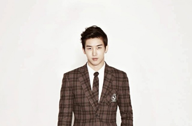 Zhou Yixuan Fotoğrafı