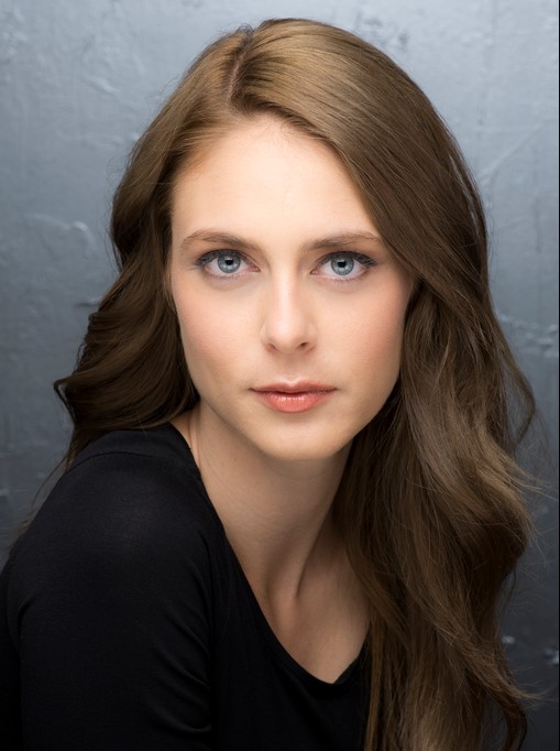 Sara Mitich fotoğrafı