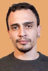 Simone Liberati fotoğrafı